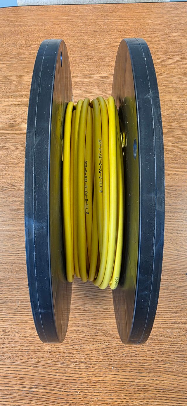 LINDEN-SPE-7107 Hybrid (-049) Buoyant Hybrid Cable. Two (2) x Singlemode fibers & two (2) #24 AWG conducto