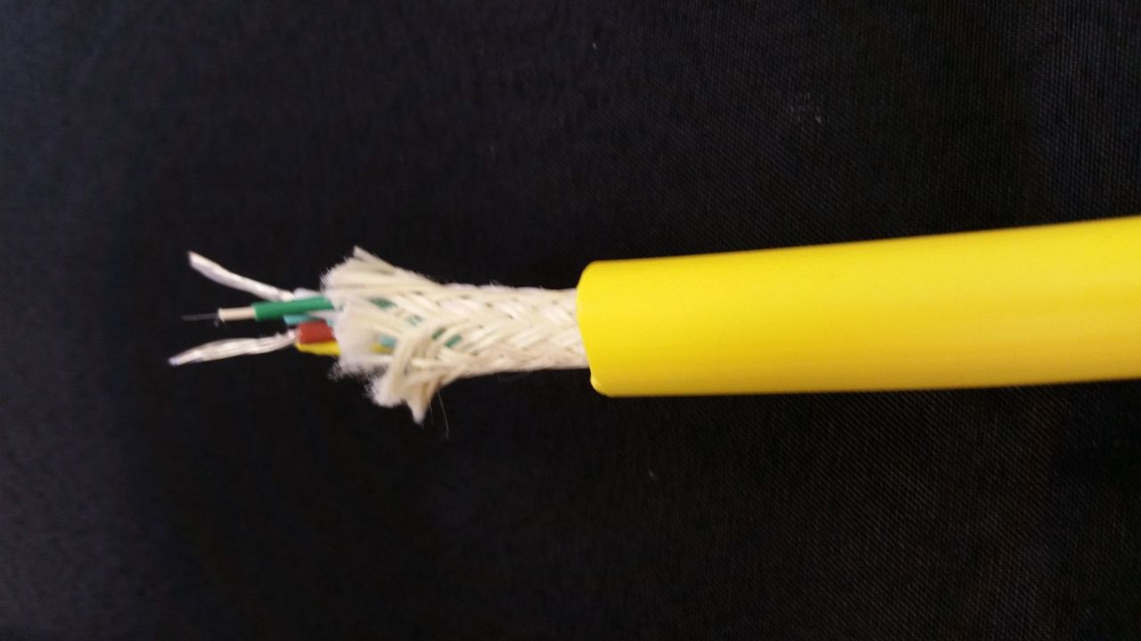 LINDEN-SPE-7110-12 Hybrid (-054) Buoyant Hybrid Cable